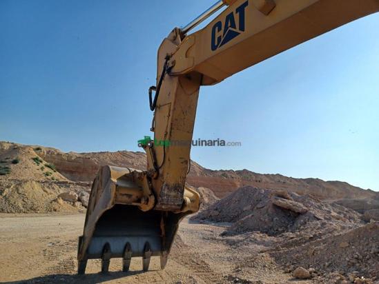 Excavadora CATERPILLAR 375ME