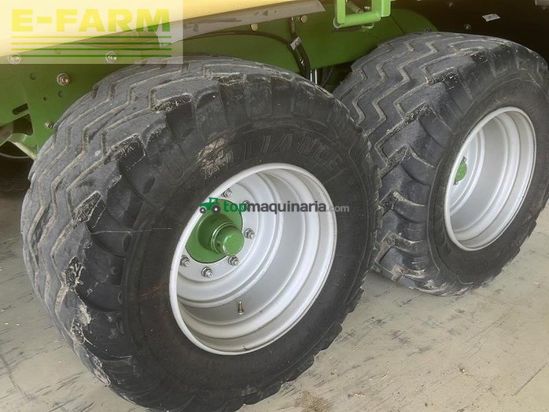 Empacadora gigant - Krone - comprima cv 150 xc