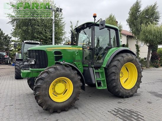 Tractor agrícola - John Deere - 6534