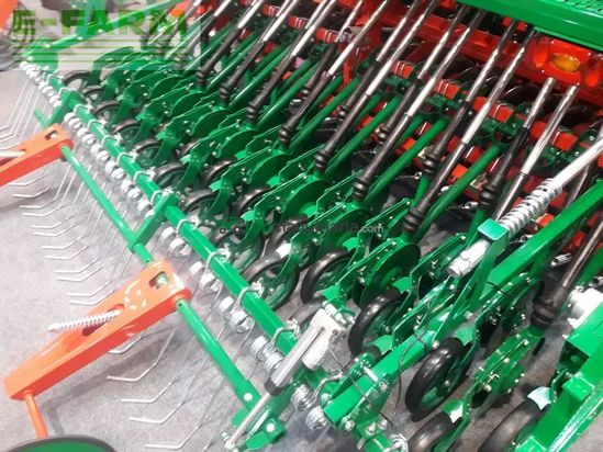 Sembradora - Agro-Masz - sr300
