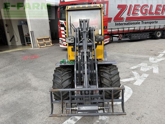 Minicargadora - Eurotrac - w12 mit kabine neuwertig