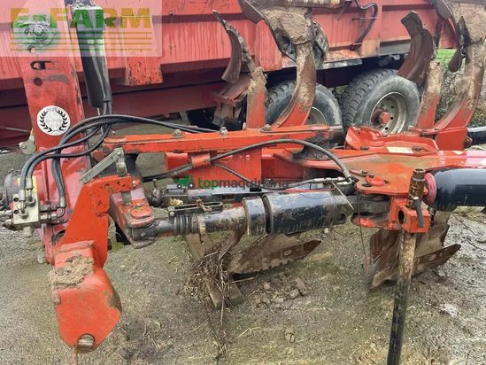 Arado - Gregoire Besson - ry47