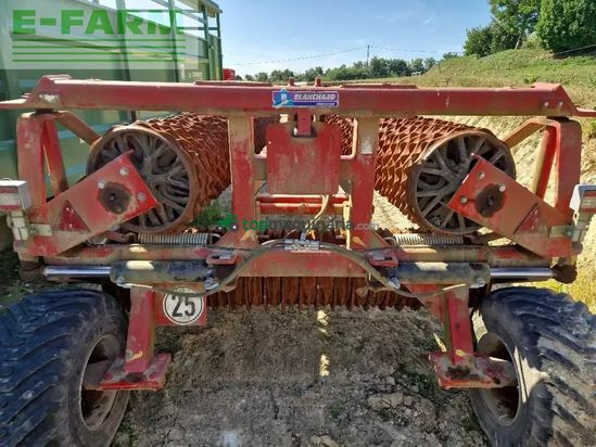 Grada de disco - Kverneland - actiroll 830