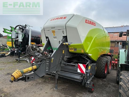 Empacadora gigant - Claas - quadrant 5200 fc