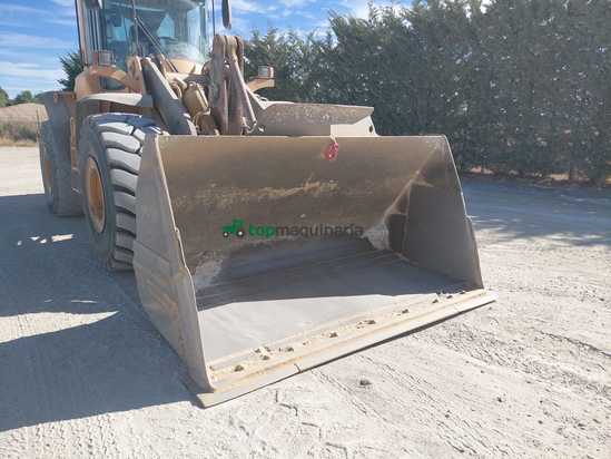 Pala cargadora VOLVO L120F