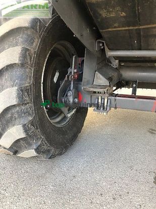 Empacadora gigant - Fendt - 4160 v xtra rundballenpresse