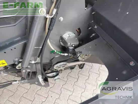 Empacadora gigant - Claas - quadrant 5300 evolution fc tandem