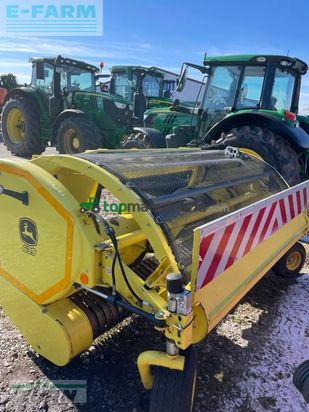 Cosechadora de Cereal - John Deere - 8300