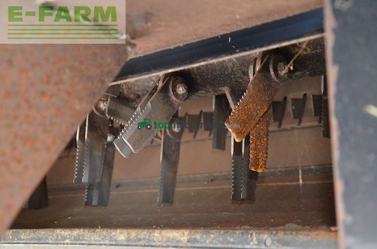 Cosechadora de Cereal - New Holland - cx 860