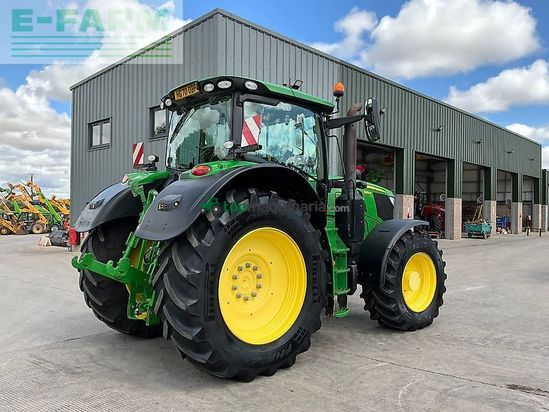 Tractor agrícola - John Deere - 6215r premium edition tractor (st26328)