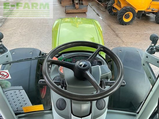 Tractor agrícola - Claas - 810 axion tractor (st25759)