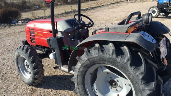 Tractor agrícola - Massey Ferguson - 1345