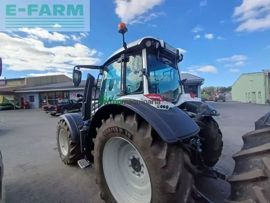 Tractor agrícola - Valtra - n135 active Active