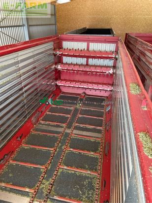 Cinta transportadora de forraje - Strautmann - terra-vitesse