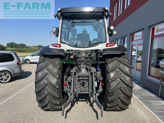 Tractor agrícola - Valtra - g135