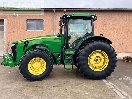 Tractor agrícola - John Deere - 8335r *powr shift*