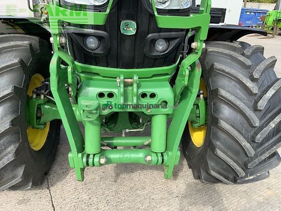 Tractor agrícola - John Deere - 6125r tractor (st24101)