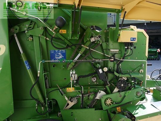 Empacadora gigant - Krone - vario pack 1500 mc