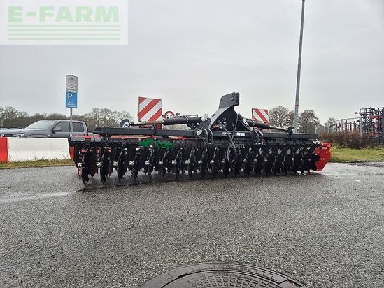 Grada de disco - Saphir - kurzscheibenegge discstar 505