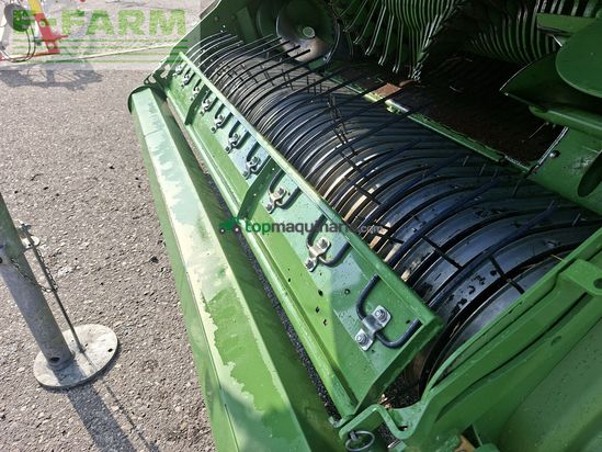 Empacadora gigant - Krone - comprima v 180 xc