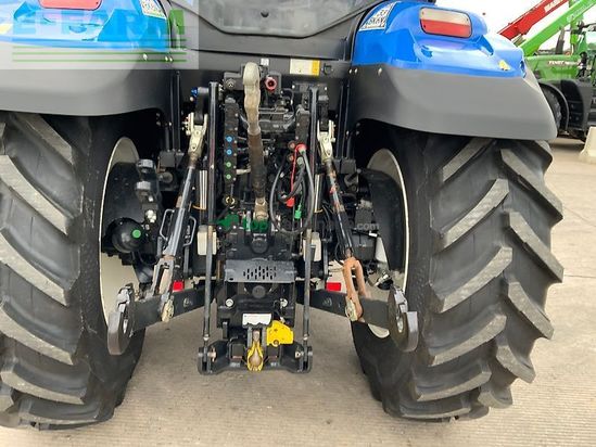 Tractor agrícola - New Holland - t6.180 tractor (st27584)