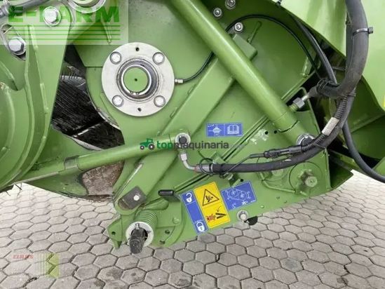 Empacadora gigant - Krone - comprima v 150 xc xtreme