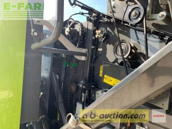 Empacadora gigant - Claas - rollant 454 rc uniwrap