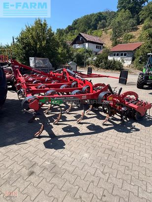 Cultivador - Kverneland - turbo 5000f