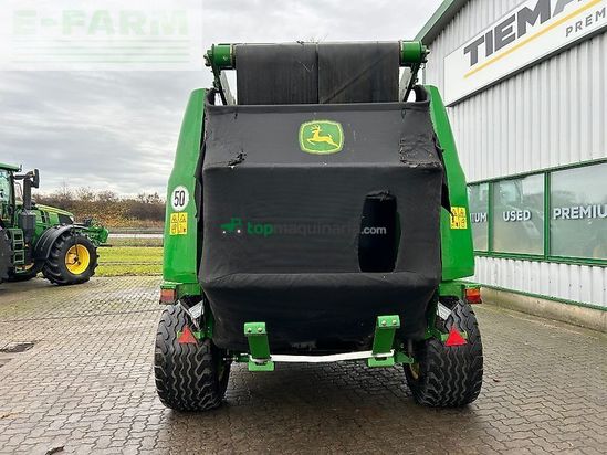 Empacadora gigant - John Deere - 990