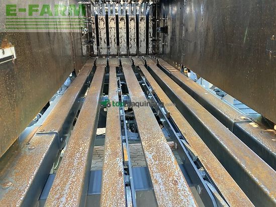 Empacadora gigant - Claas - quadrant 5300 fc tandem