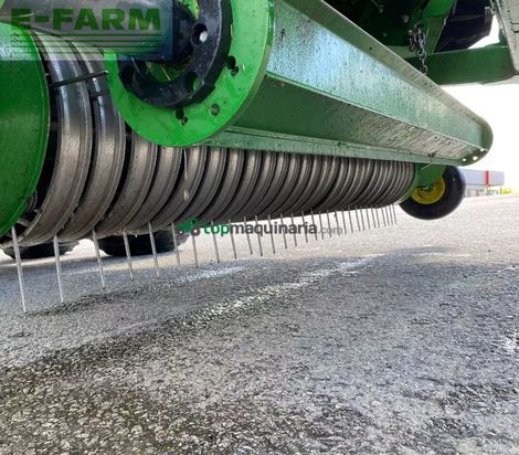 Empacadora gigant - John Deere - c451r