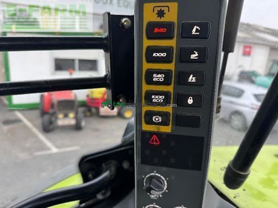 Tractor agrícola - Claas - arion 640 cis