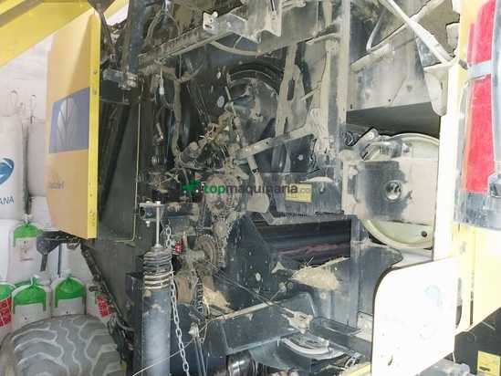 Rotoempacadora New Holland BR7060 con picador