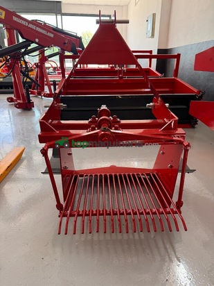 Cosechadora - TJM SP-1 – SACAPATATAS MONOSURCO PARA TRACTOR