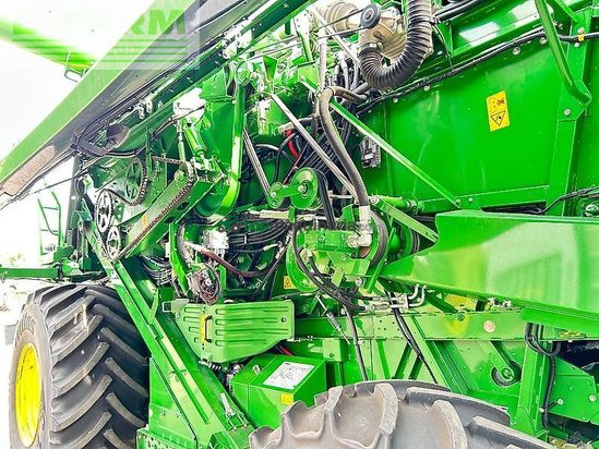 Cosechadora de Cereal - John Deere - t550