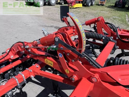 Cultivador - Kuhn - cultimer 300 ns