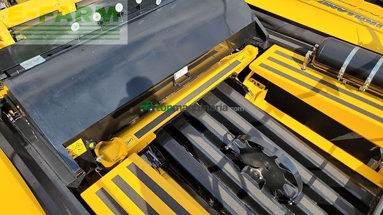 Empacadora gigant - New Holland - bb 1270 plus density shortcut
