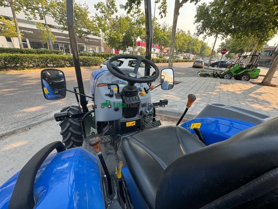 Tractor agrícola - New Holland -  BOOMER 50
