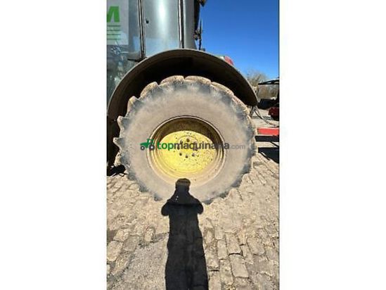 Tractor agrícola - John Deere - 6135m