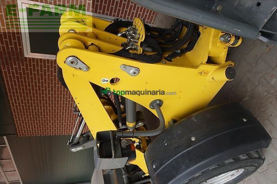 Minicargadora - Weidemann - wacker wl32
