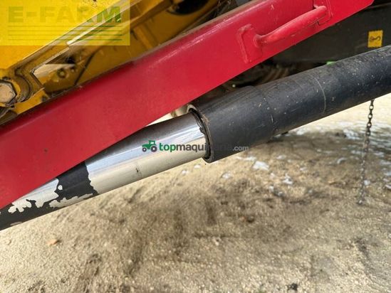 Cosechadora de Cereal - New Holland - cx 8070