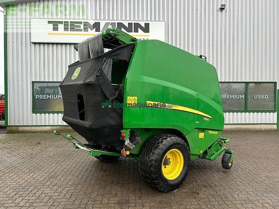 Empacadora gigant - John Deere - 990