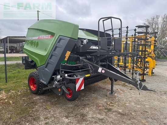 Empacadora gigant - Fendt - rotana 130f xtra
