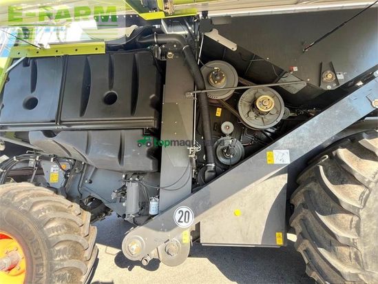 Cosechadora de Cereal - Claas - lexion 550 / 3d / v750