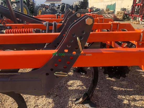 CHISEL RASTROJERO MANDAM SPEC-HD