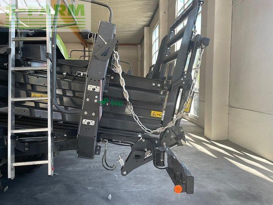 Empacadora gigant - Claas - quadrant 5200 fc