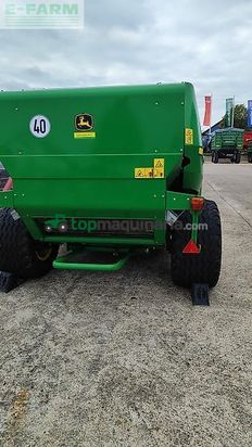 Empacadora gigant - John Deere - f441r