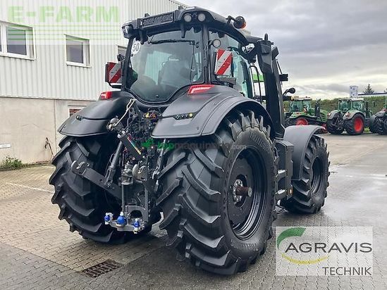 Tractor agrícola - Valtra - q 305 1a9