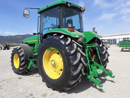 Tractor agrícola - John Deere - 8400