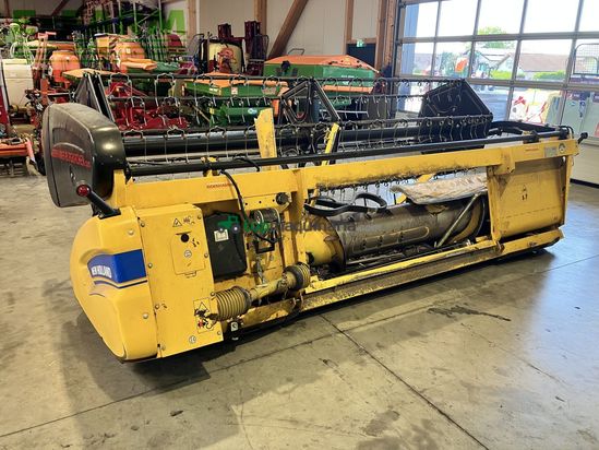 Cosechadora de Cereal - New Holland - tc 5070